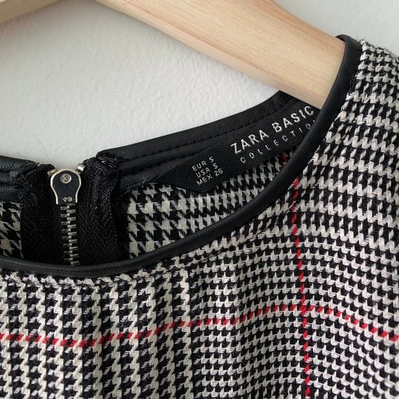 ZARA Black/White Plaid Blouse (S) - Picture 4 of 4